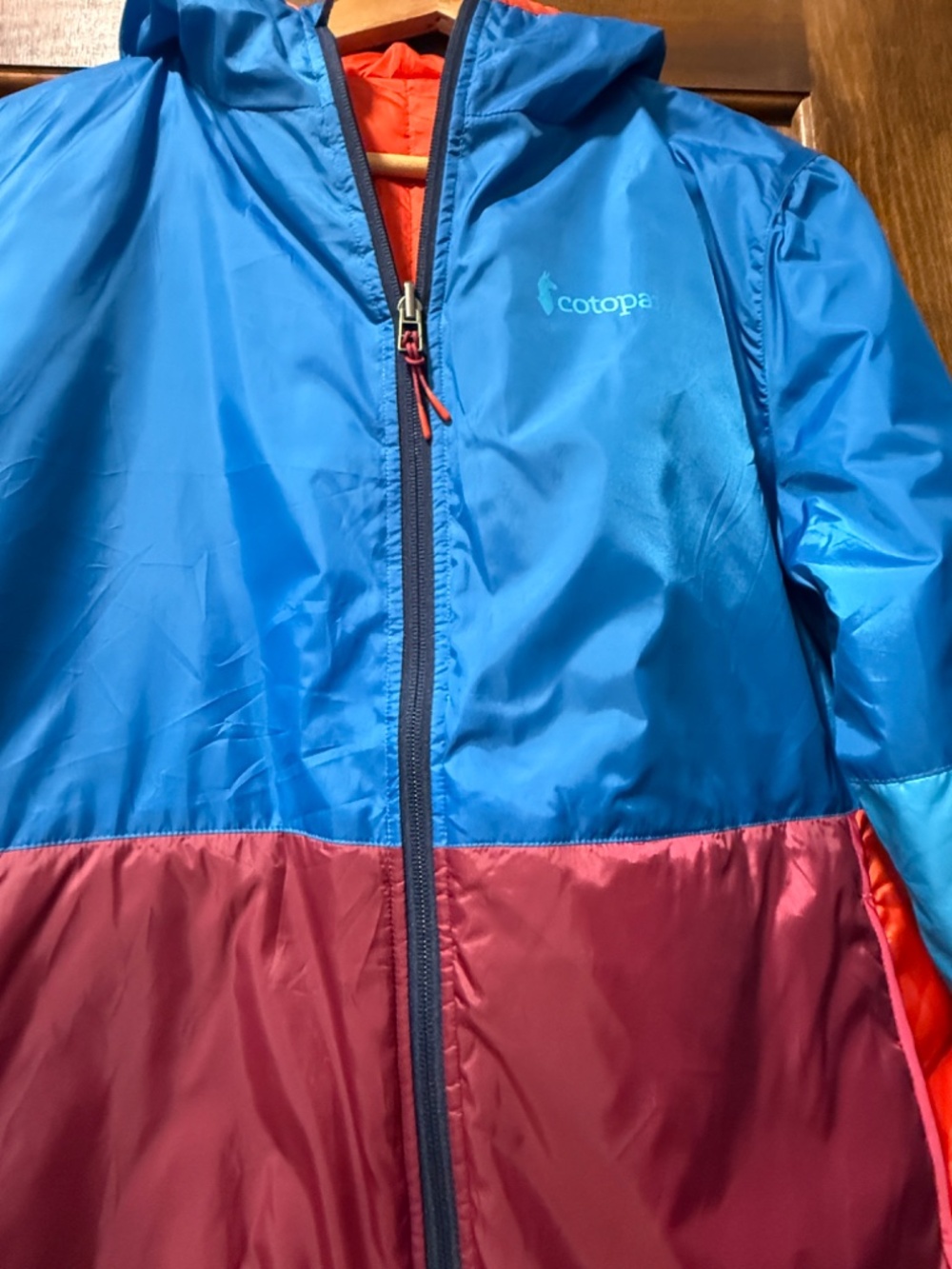 Cotopaxi Puffer Jacket Womens M Blue Red Teca Calido Rocket Science Reversible - Picture 3 of 11